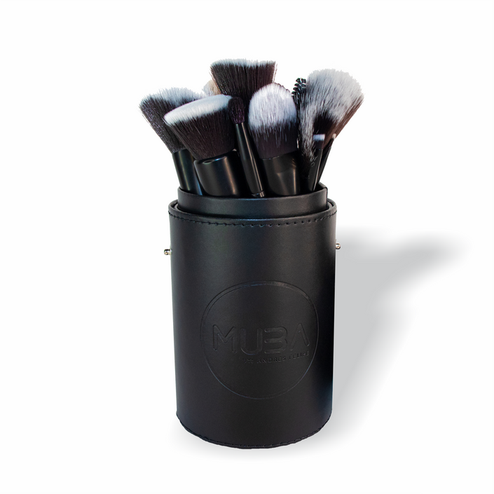 Universal 18 Brush - High End Collection